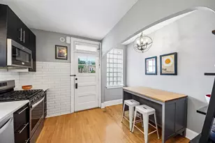 5643 N Campbell Ave, Chicago, IL 60659 - Photo 16