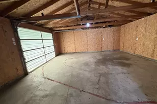 1165 Roselawn Dr, Paxton, IL 60957 - Photo 24