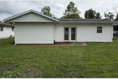 1165 Roselawn Drive, Paxton, IL 60957 - Photo 2