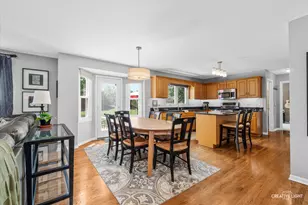 4840 Snapjack Cir, Naperville, IL 60564 - Photo 8