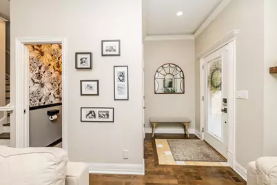 3238 N Pioneer Avenue, Chicago, IL 60634 - Photo 6