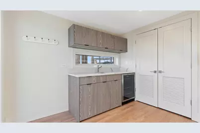 1356 W Walton Street #3W, Chicago, IL 60642 - Photo 28
