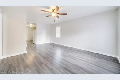 608 Fox Street, Joliet, IL 60432 - Photo 2