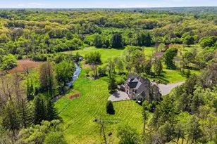 1201 Plum Tree Rd, Barrington, IL 60010 - Photo 8