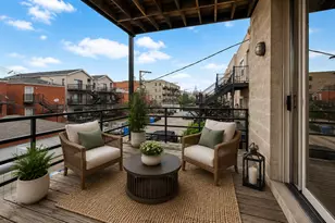 2538 W Flournoy St, Chicago, IL 60612 - Photo 8