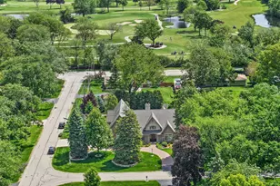 261 S Kenilworth Ave, Glen Ellyn, IL 60137 - Photo 54