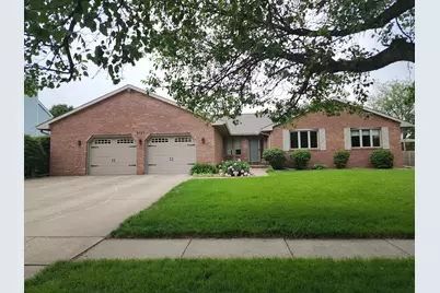 2707 Foxridge Run, Bloomington, IL 61704 - Photo 1