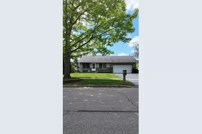 403 Forest View Drive, Genoa, IL 60135 - Photo 2