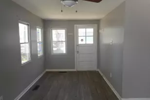 121 Lakewood Ave, Crystal Lake, IL 60014 - Photo 16