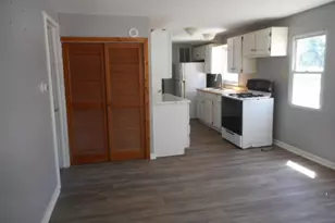 121 Lakewood Ave, Crystal Lake, IL 60014 - Photo 14