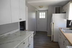 121 Lakewood Ave, Crystal Lake, IL 60014 - Photo 12