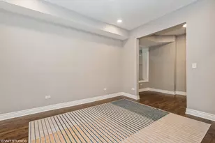 1002 N Avers Ave, Chicago, IL 60651 - Photo 2