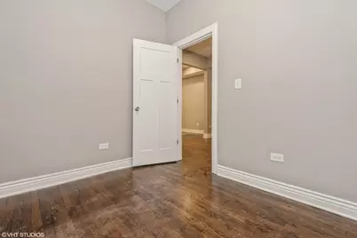 1002 N Avers Avenue, Chicago, IL 60651 - Photo 8