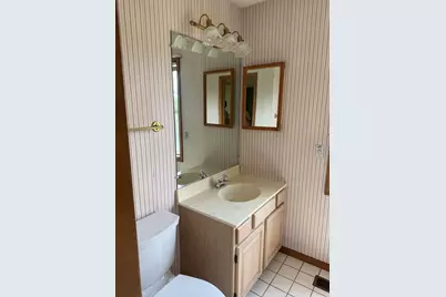 223 Williamsburg Court, Montgomery, IL 60538 - Photo 12