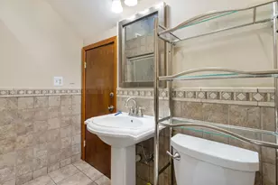 2312 W Taylor St, Chicago, IL 60612 - Photo 12