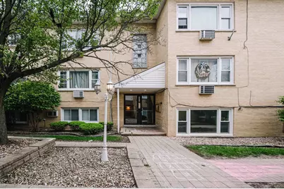 6634 W 95th Street #1D, Oak Lawn, IL 60453 - Photo 2