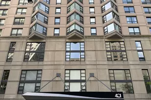 401 E Ontario St, Chicago, IL 60611 - Photo 2