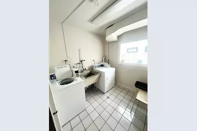 8152 Elmwood Avenue #G4, Skokie, IL 60077 - Photo 6