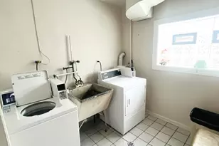 8152 Elmwood Ave, Skokie, IL 60077 - Photo 6