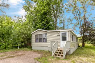 177 Windward, Lakemoor, IL 60051 - Photo 2