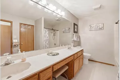 4705 Baccarrat Court, Joliet, IL 60431 - Photo 14