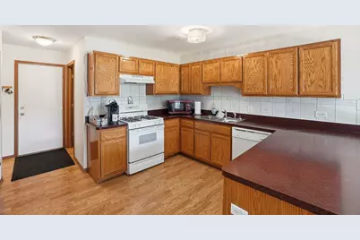 4705 Baccarrat Court, Joliet, IL 60431 - Photo 8