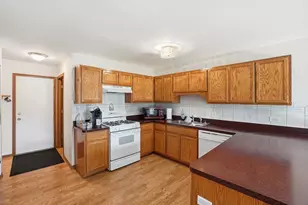 4705 Baccarrat Ct, Joliet, IL 60431 - Photo 8