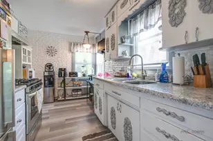 1009 Westmoreland Ave, Waukegan, IL 60085 - Photo 8