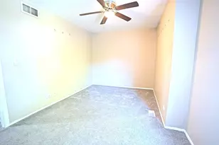 2684 Waterford Ct, Aurora, IL 60502 - Photo 14