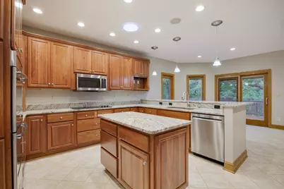 8811 Ryan Court, Kingston, IL 60145 - Photo 10