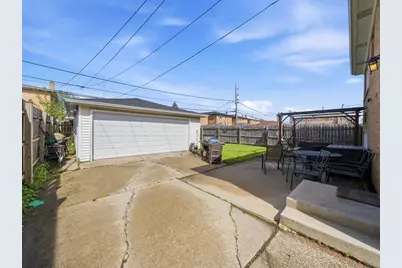 292 Bensley Avenue, Calumet City, IL 60409 - Photo 36