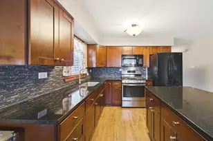 292 Bensley Ave, Calumet City, IL 60409 - Photo 14