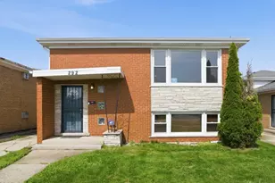292 Bensley Ave, Calumet City, IL 60409 - Photo 1