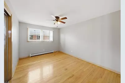 292 Bensley Avenue, Calumet City, IL 60409 - Photo 22