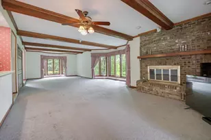 8N258 Brierwood Ln, Elgin, IL 60124 - Photo 8