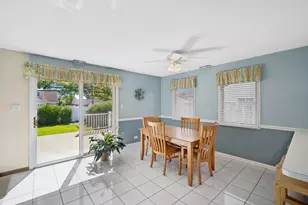 7727 N Oconto Ave, Niles, IL 60714 - Photo 8