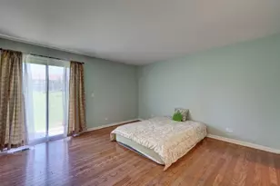25 Coolidge Ct, Streamwood, IL 60107 - Photo 16