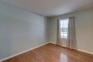 25 Coolidge Ct, Streamwood, IL 60107 - Photo 20