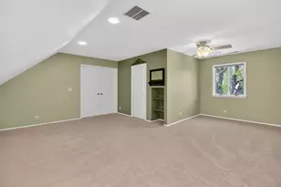 700 E Turner Ave, Roselle, IL 60172 - Photo 24