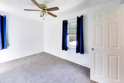 2923 W 97th Street, Evergreen Park, IL 60805 - Photo 12
