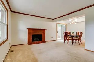 15657 Erin Ln, Orland Park, IL 60462 - Photo 4