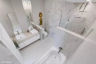 2411 W Walton Street #3E, Chicago, IL 60622 - Photo 26