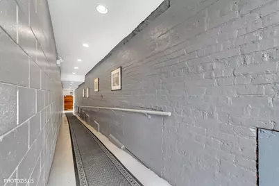 2411 W Walton Street #3E, Chicago, IL 60622 - Photo 46