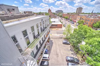 2411 W Walton Street #3E, Chicago, IL 60622 - Photo 56