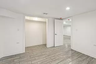 1622 S Central Park Ave, Chicago, IL 60623 - Photo 46