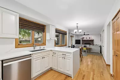 1424 Westport Ridge, Crystal Lake, IL 60014 - Photo 2