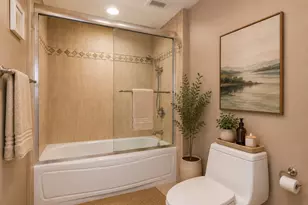655 W Irving Park Rd, Chicago, IL 60613 - Photo 20