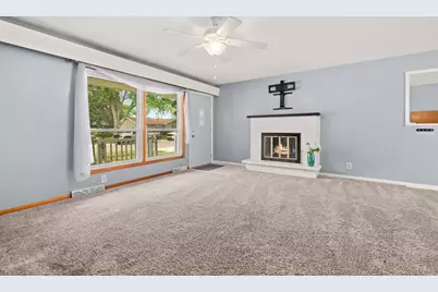 2227 Exeter Avenue, Loves Park, IL 61111 - Photo 4