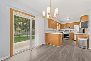 2227 Exeter Ave, Loves Park, IL 61111 - Photo 6