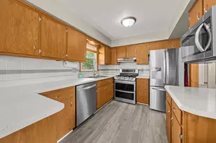 2227 Exeter Ave, Loves Park, IL 61111 - Photo 8